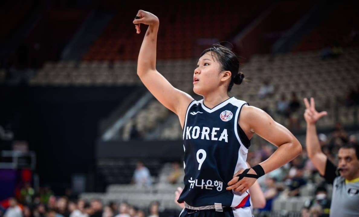 韩国女篮首战告捷，以大比分领先对手的简单介绍