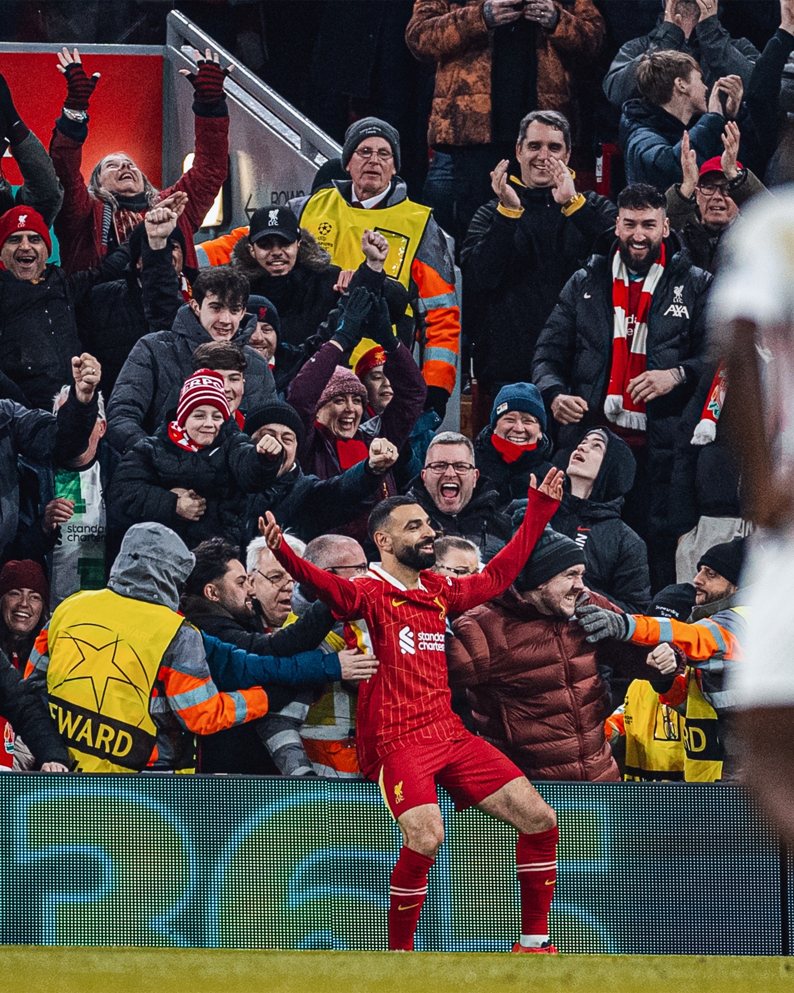 开云体育平台APP-包含曼城横扫利物浦晋级英超半决赛的词条