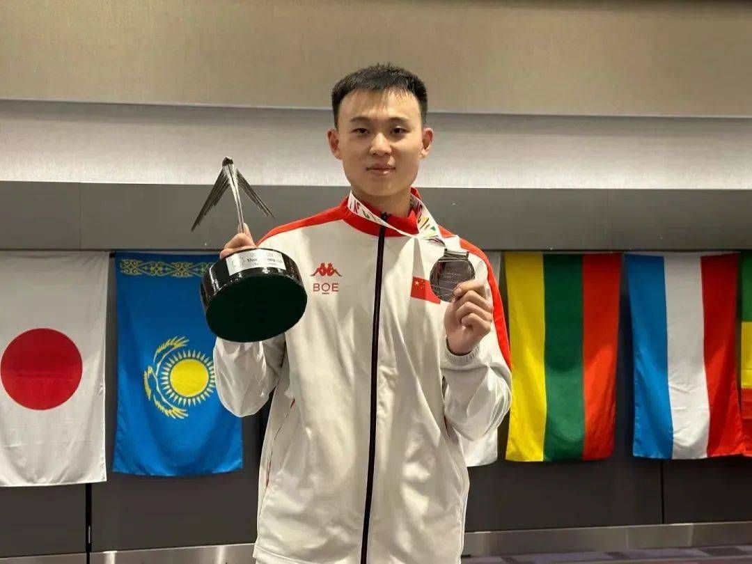 开云体育app-关于奥克兰击剑名将创造佳绩，夺得铜牌的信息