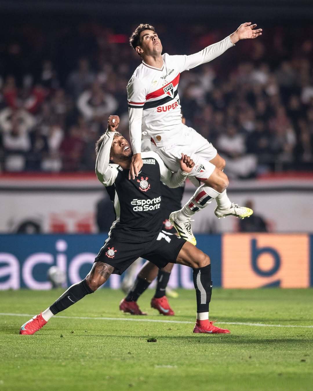 开云体育中国官网-奥地利胜出一场激烈比赛，晋级的简单介绍