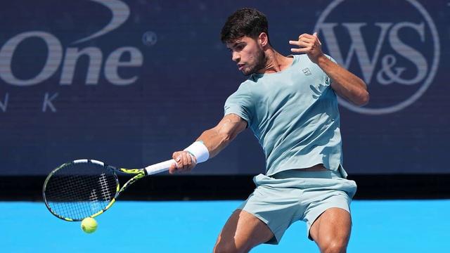 关于德国网球队完胜西班牙网球队,阿尔卡拉斯统治全场的信息 关于德国网球队完胜西班牙网球队,阿尔卡拉斯统治全场的信息