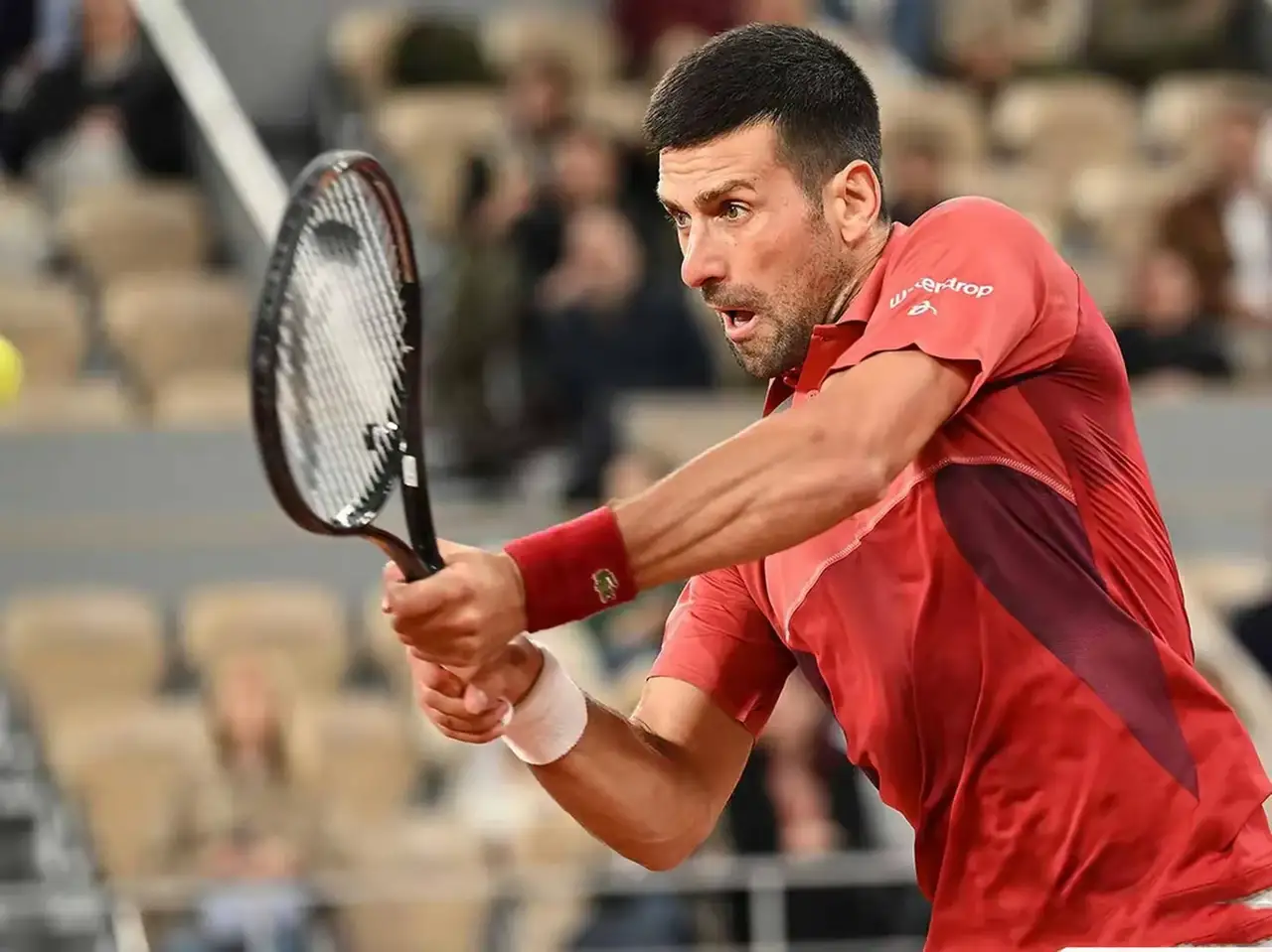 关于温网绝杀蒙特卡洛大师赛，德约科维奇带队取胜的信息