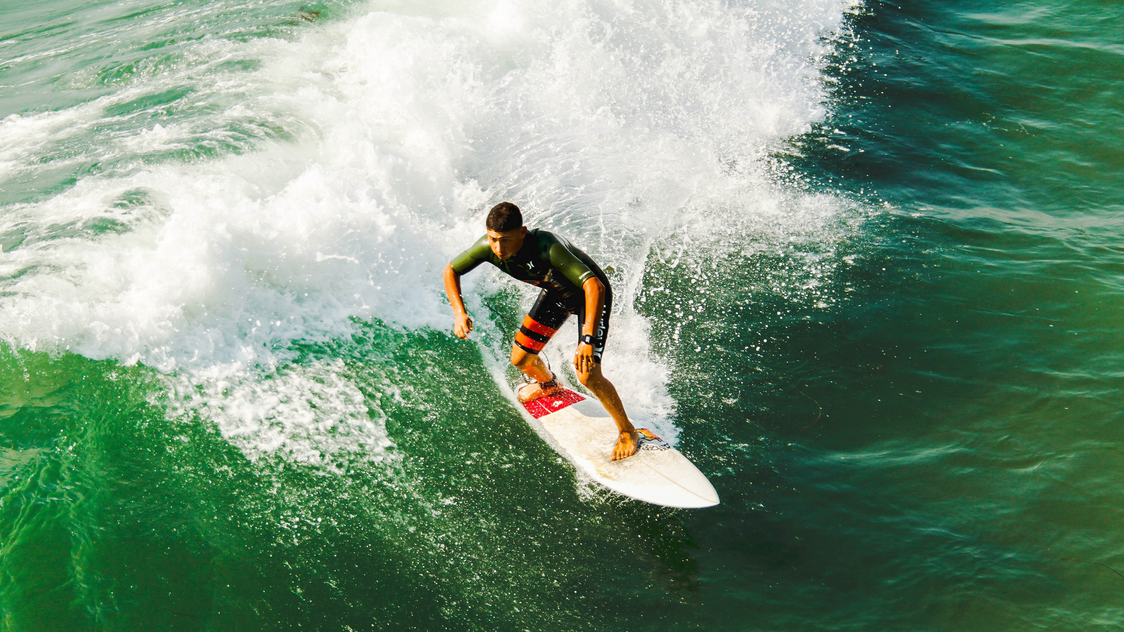 拉什福德攻防两端统治比赛，奥地利战术奏效淘汰中国