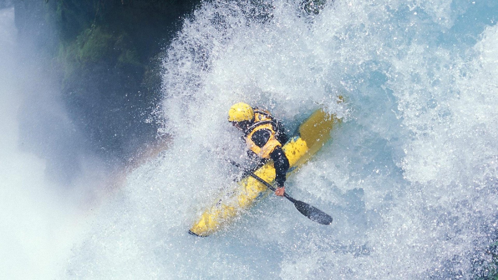 开云体育平台APP-绿军铁壁下的红色闪电，米切尔关键回合诠释巨星本色