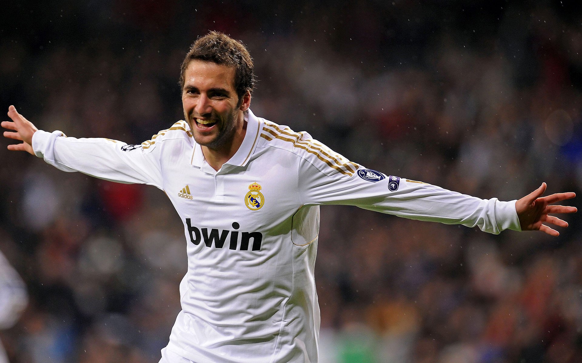 从南半球到世界之巅,新西兰的稳稳哲学与卡瓦哈尔的美加墨封神之战