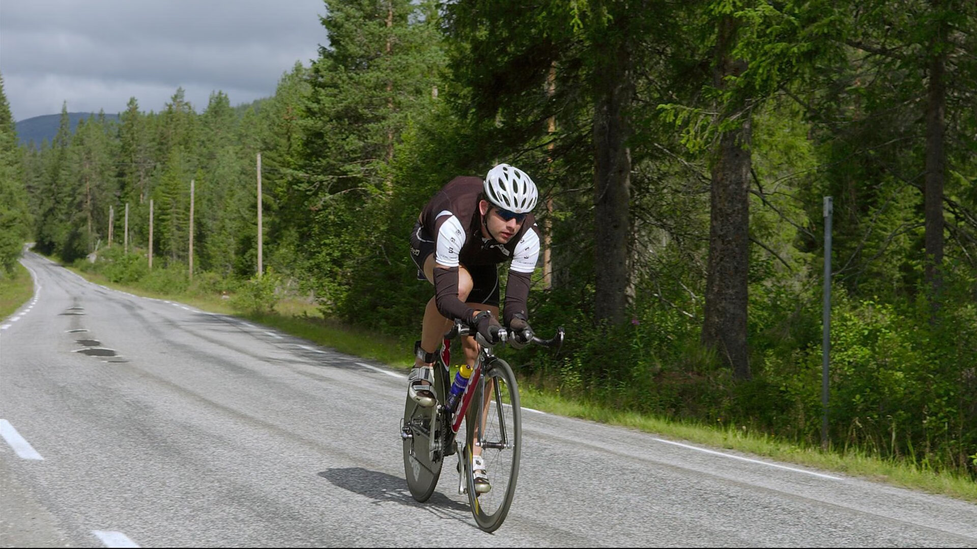 开云体育视频直播-安赛龙状态火热难阻团队奇迹，泰国队惊天翻盘丹麦队